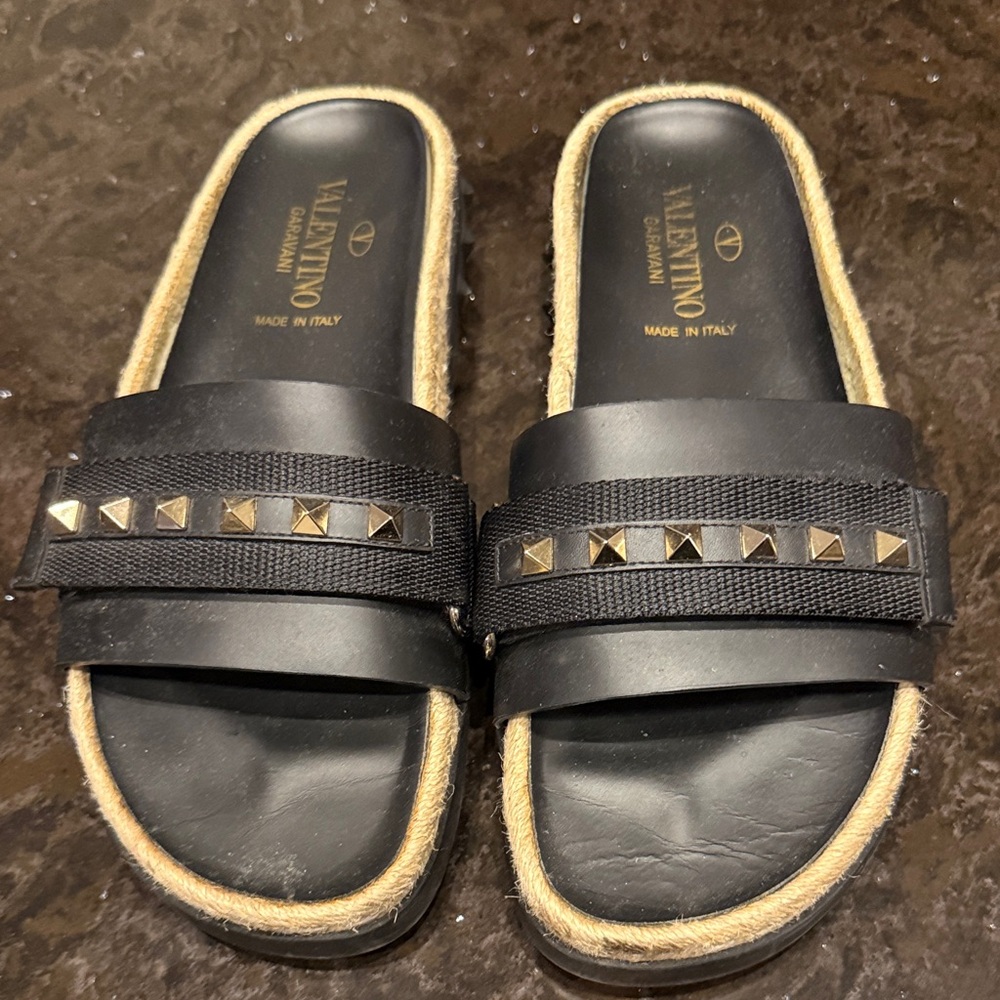 Valentino Garavani Black Studded Sandals Size 37